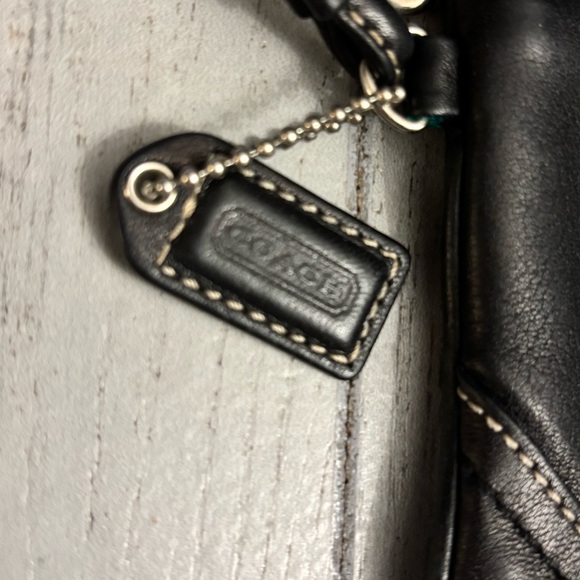 Coach wristlet in black leather. Hangtag present. EUC. - Picture 3 of 11